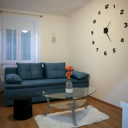 Apartment B&j - In The Center Of Split