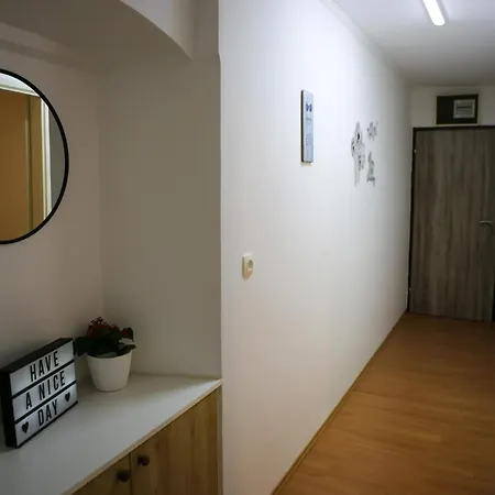Apartment B&j - In The Center Of Split
